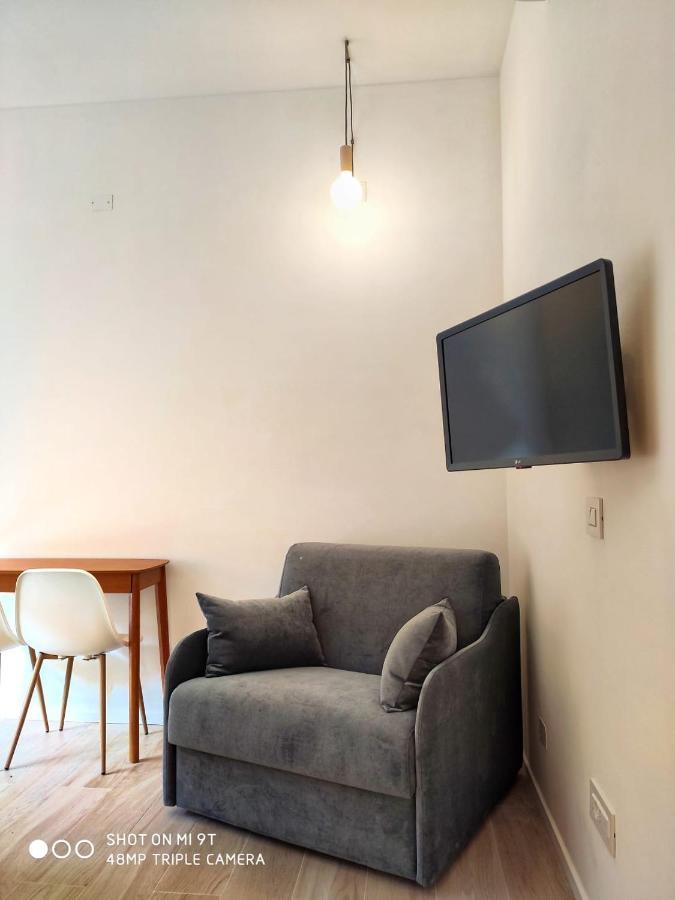 E-Milan Rooms Zona Tortona Buitenkant foto